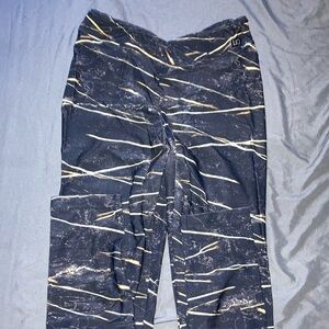 LiCi fit leggings. Limited edition tigers eye set